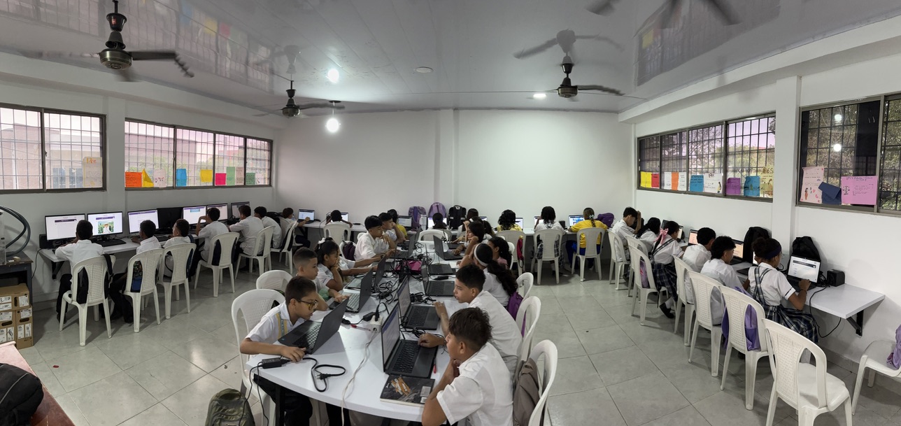 Estudiantes de la Instituci&oacute;n Educativa San Jos&eacute; N&ordm;1